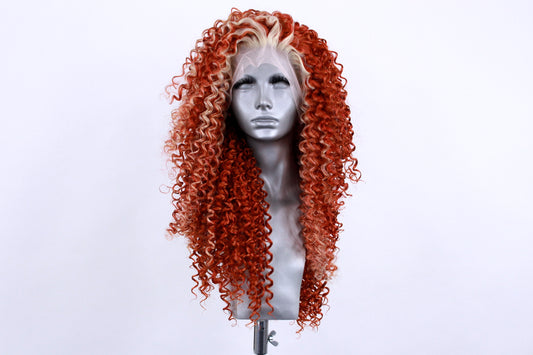 Mae- Ginger Spice