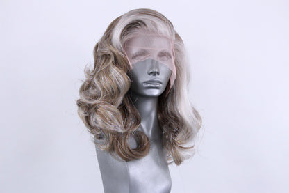 Marilyn- Ash Blonde Sparkle