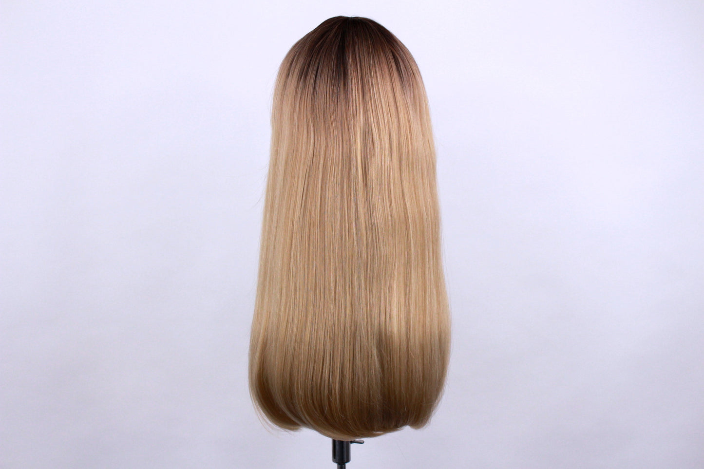 Regina- Rooted Champagne Blonde