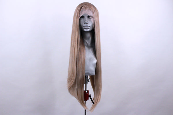 Amy- Platinum Ash