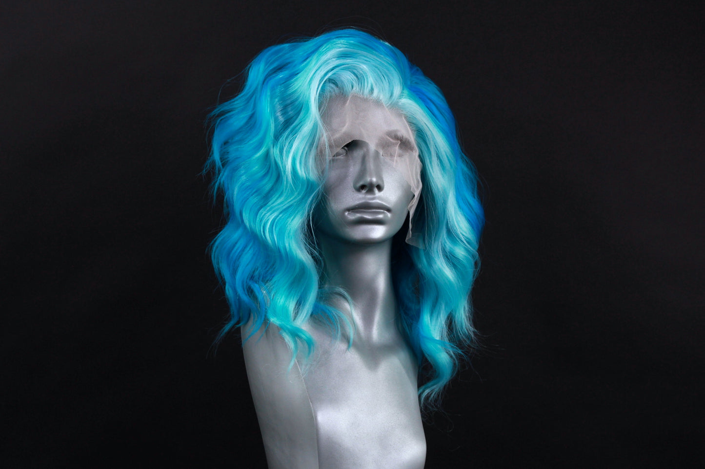 Elle- Blue Raspberry Ripple