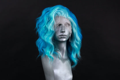 Elle- Blue Raspberry Ripple