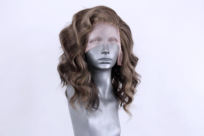 Elle- Antique Ash Brown