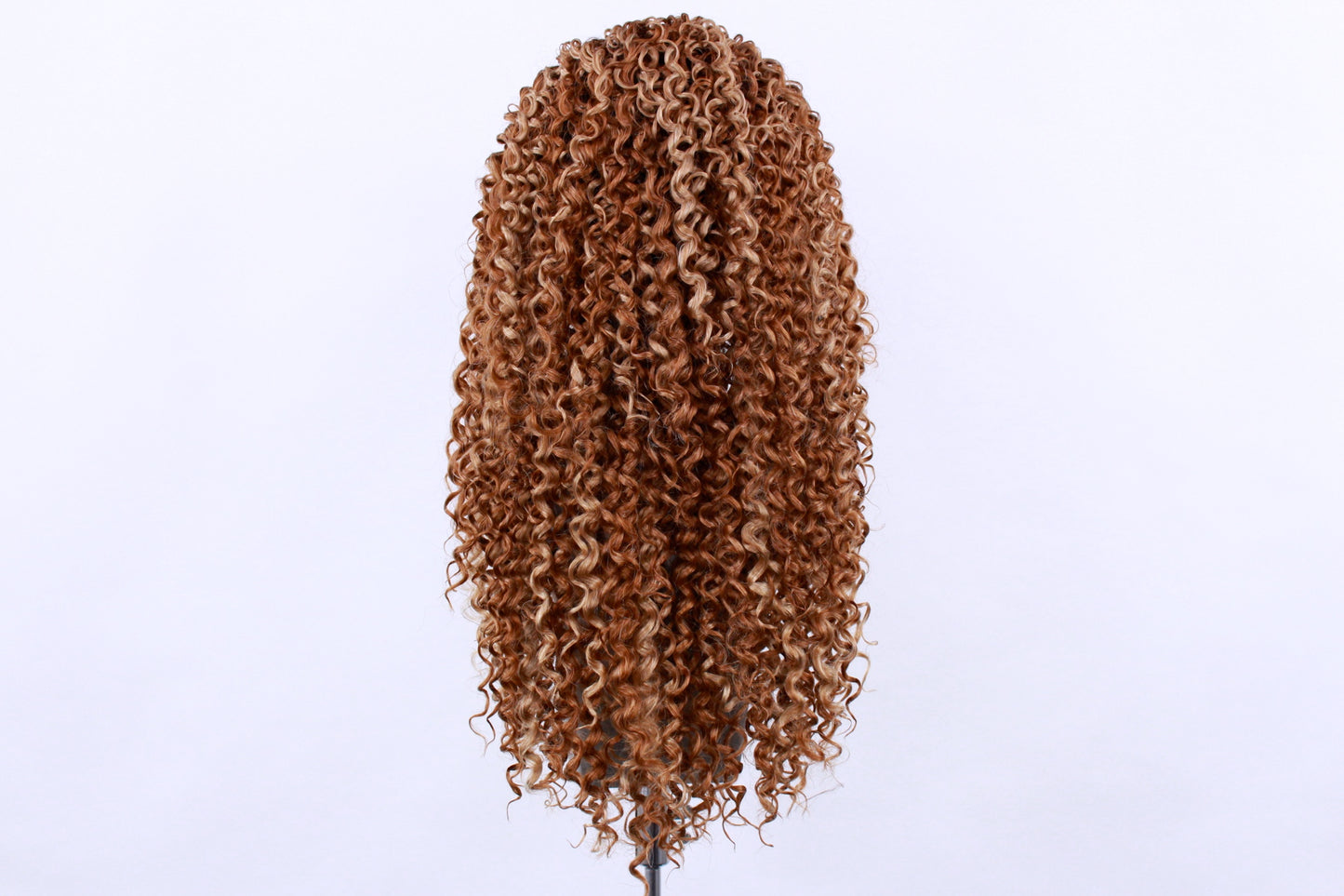 Mae- Bronde